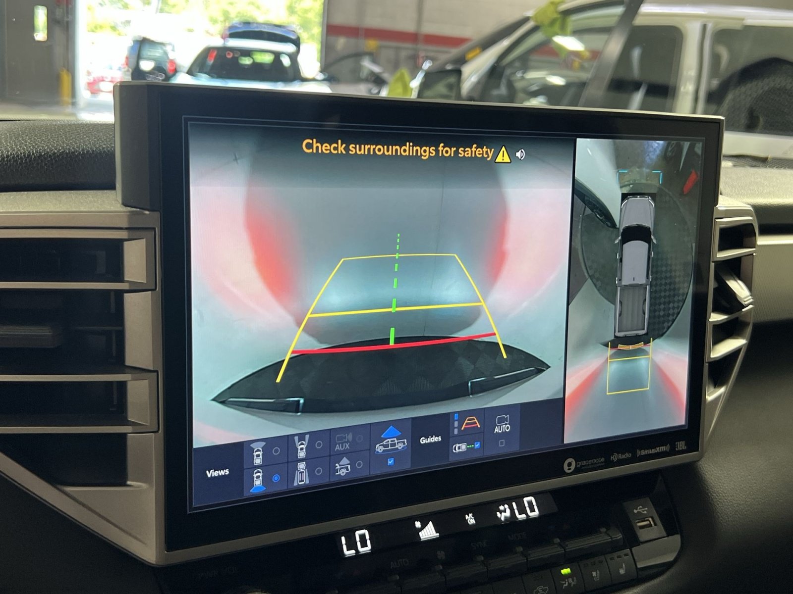 Used 2023 Toyota Tundra Limited AWD/4WD image 19