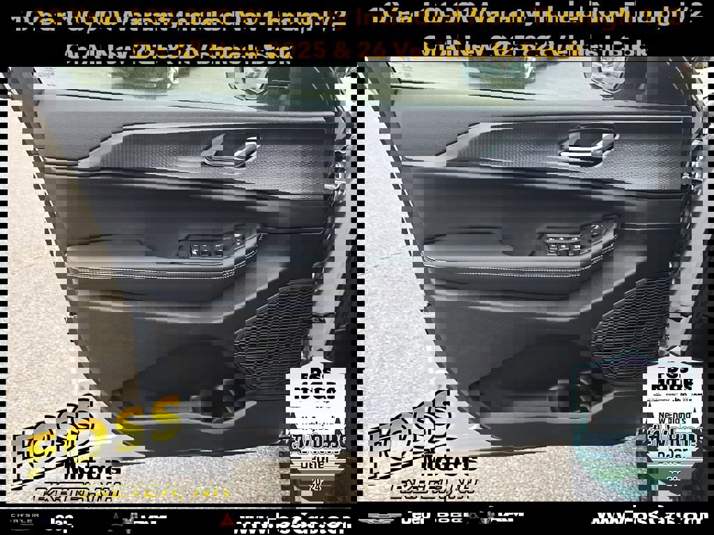 New 2025 Jeep Grand Cherokee Laredo X image 18