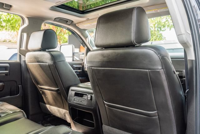 Used 2018 GMC Sierra 2500 Denali w/ Duramax Plus Package AWD/4WD image 42