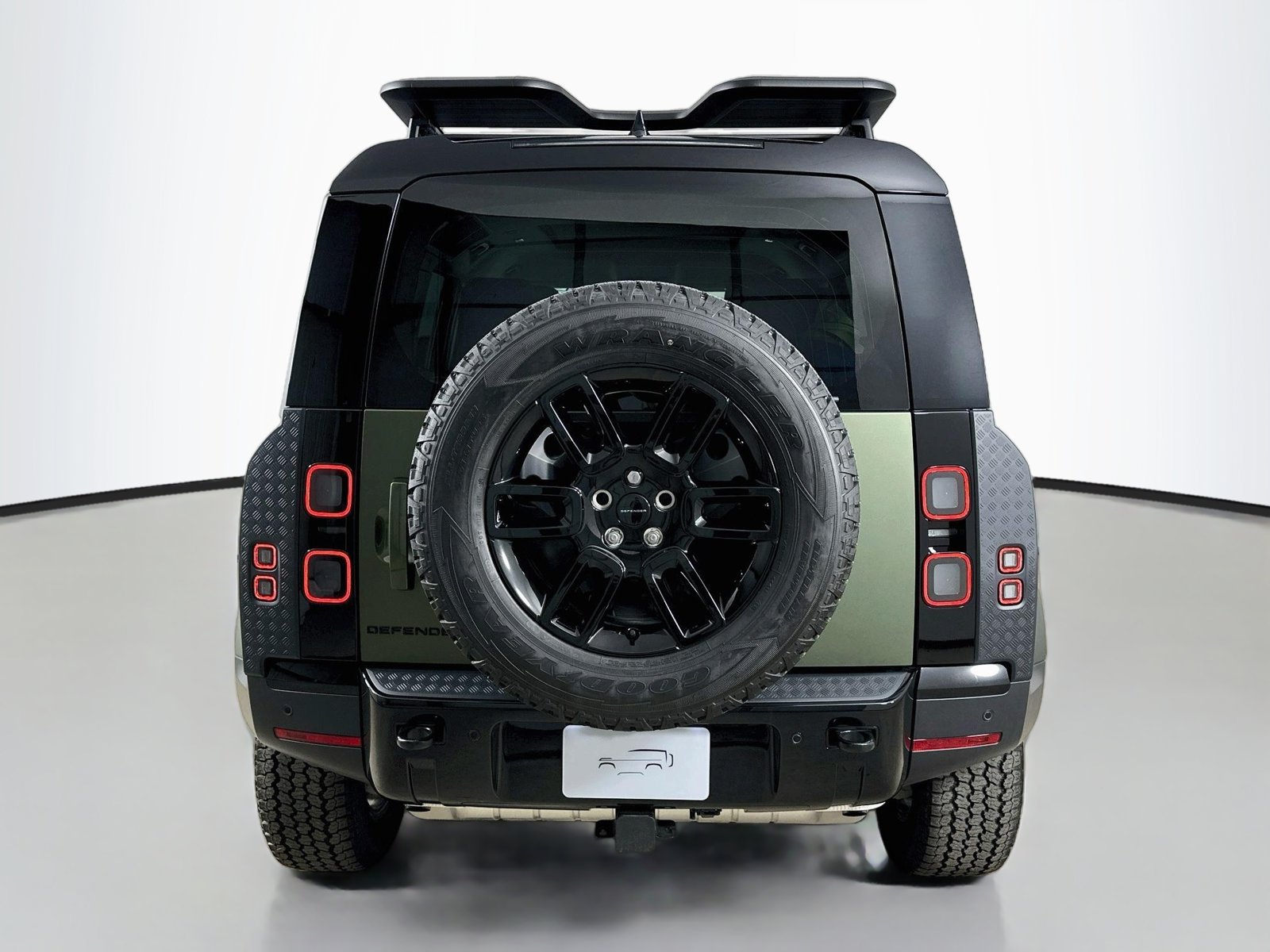 New 2026 Land Rover Defender 110 S AWD/4WD image 6