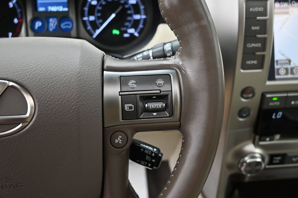 Used 2018 Lexus GX 460 Premium AWD/4WD image 15