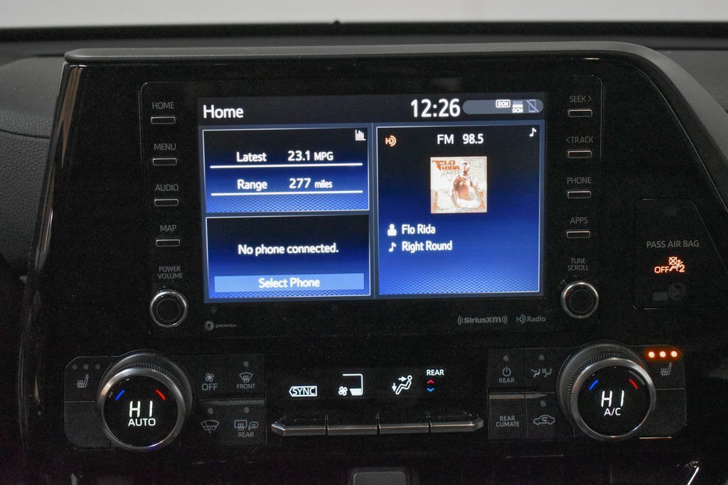 Used 2022 Toyota Highlander XLE image 15