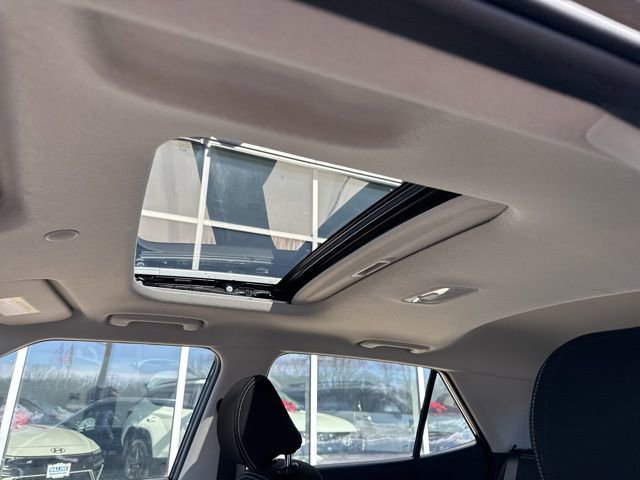 Certified 2026 Hyundai Venue SEL image 18