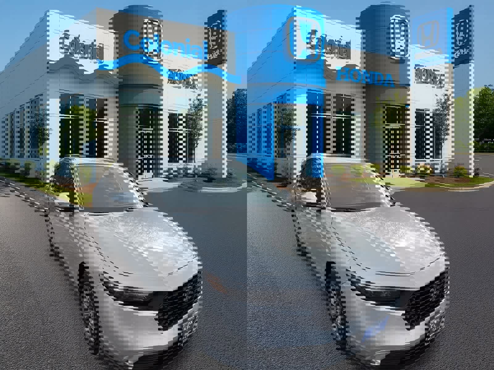 Used 2024 Honda Accord EX image 9