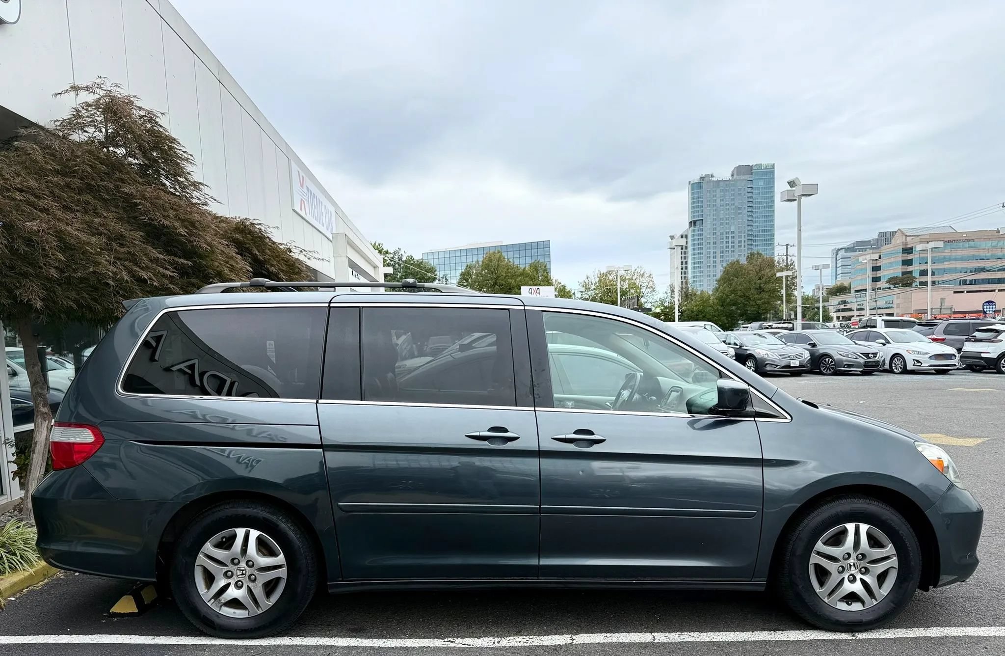 Used 2006 Honda Odyssey EX-L image 8