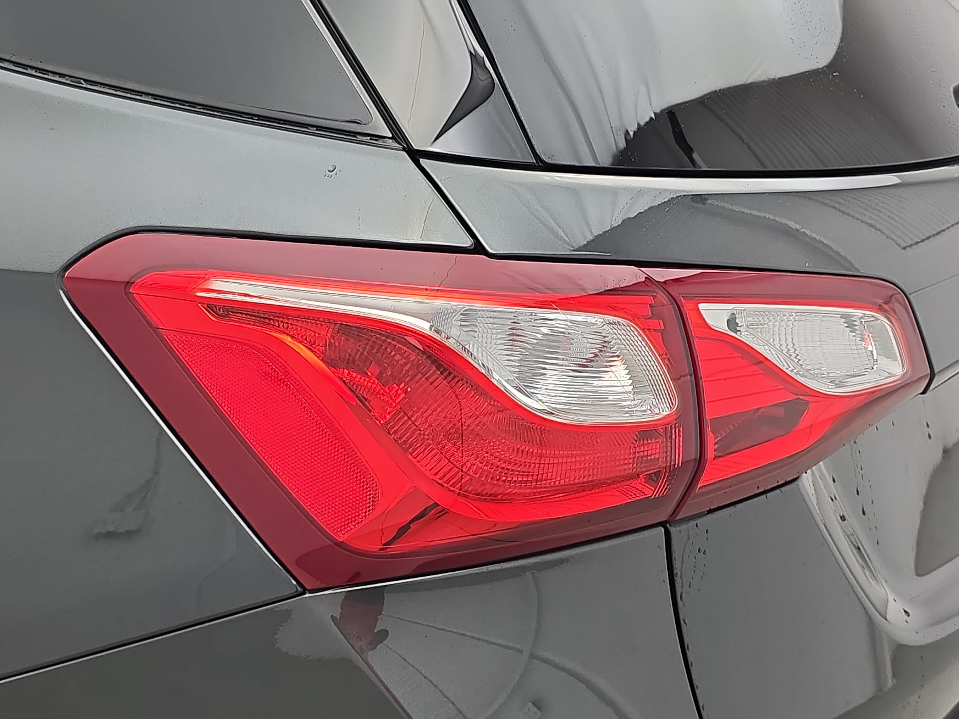 Used 2020 Chevrolet Equinox LT FWD image 32