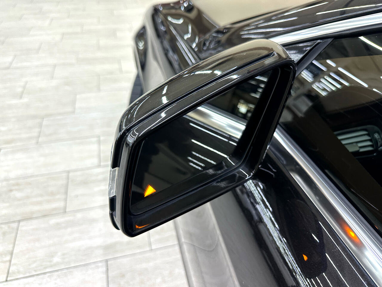 Used 2015 Mercedes-Benz CLS 400 w/ Premium 2 Package image 13