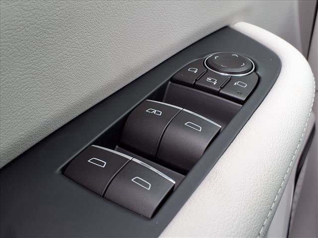 New 2026 Buick Enclave Avenir FWD image 17