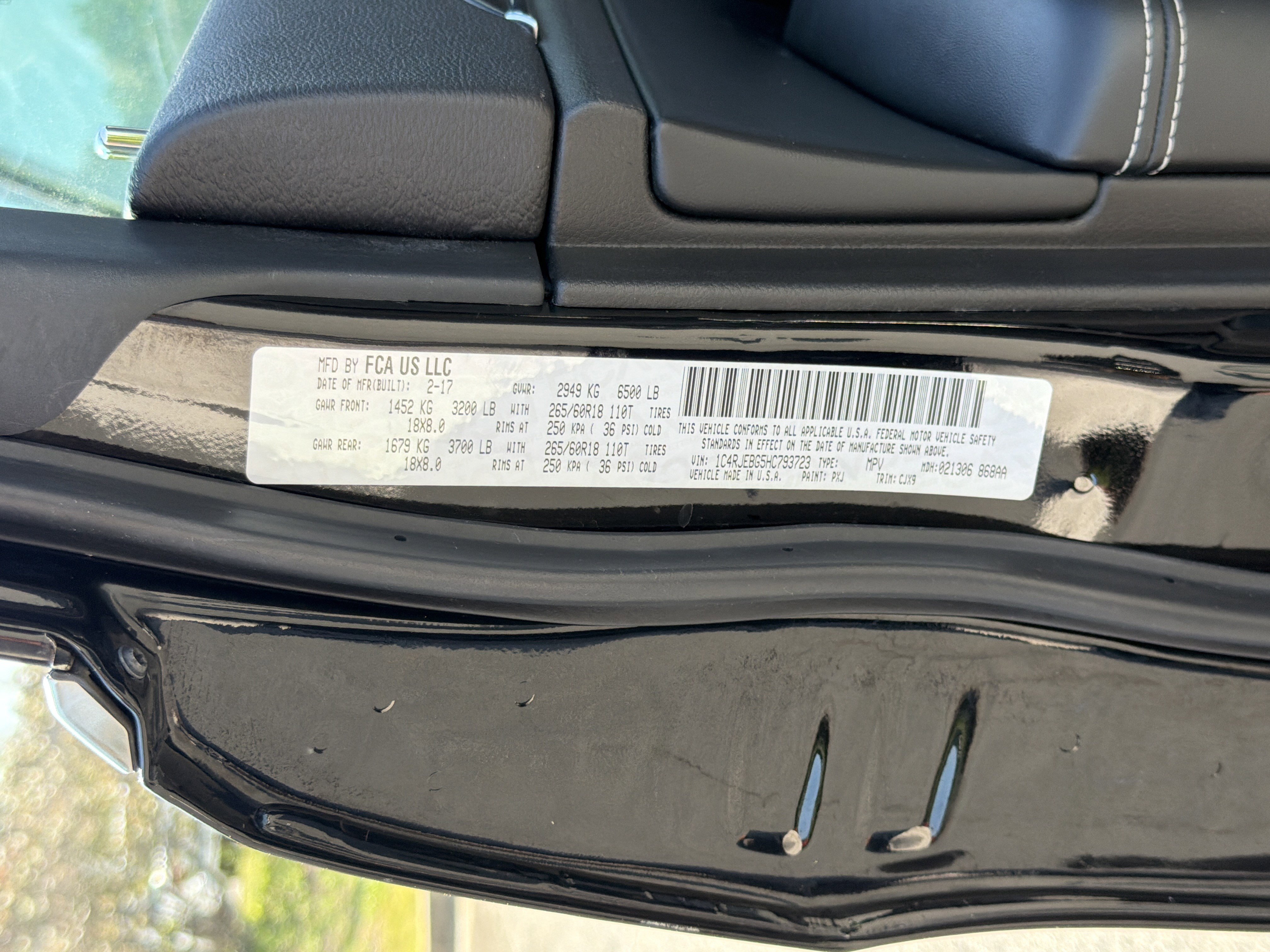Used 2017 Jeep Grand Cherokee Limited RWD image 36
