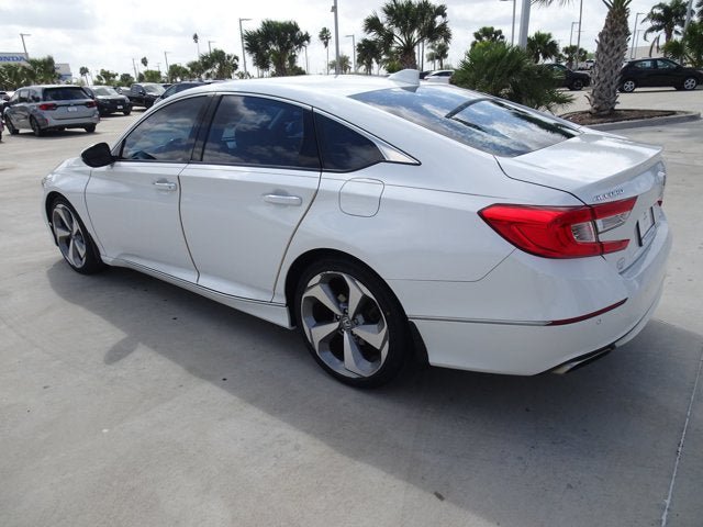 Certified 2018 Honda Accord Touring image 6