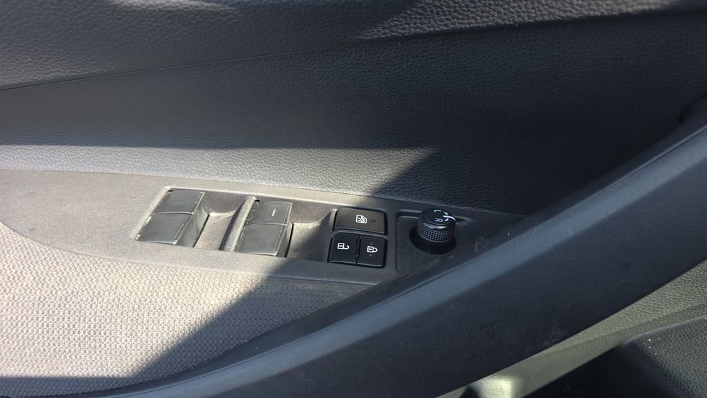 Used 2024 Toyota Corolla LE FWD image 19