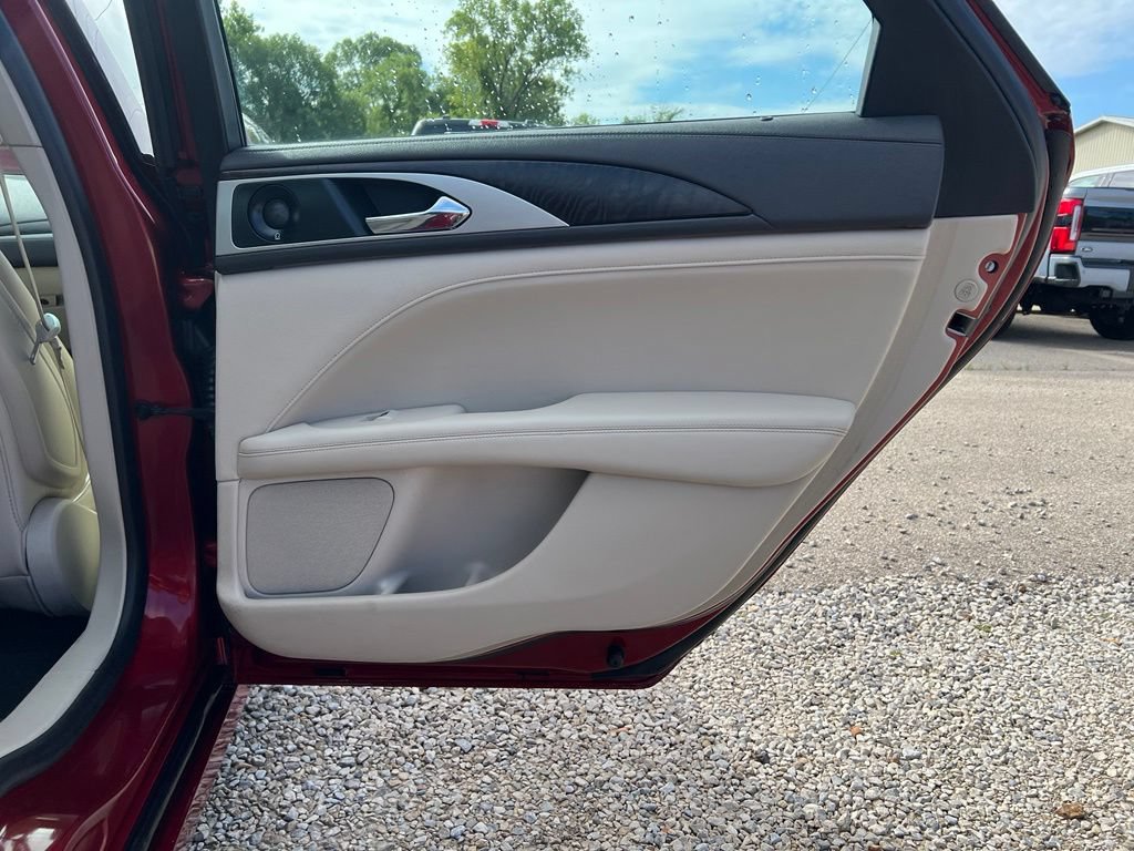 Used 2019 Lincoln MKZ Reserve w/ Reserve Plus Package FWD image 19