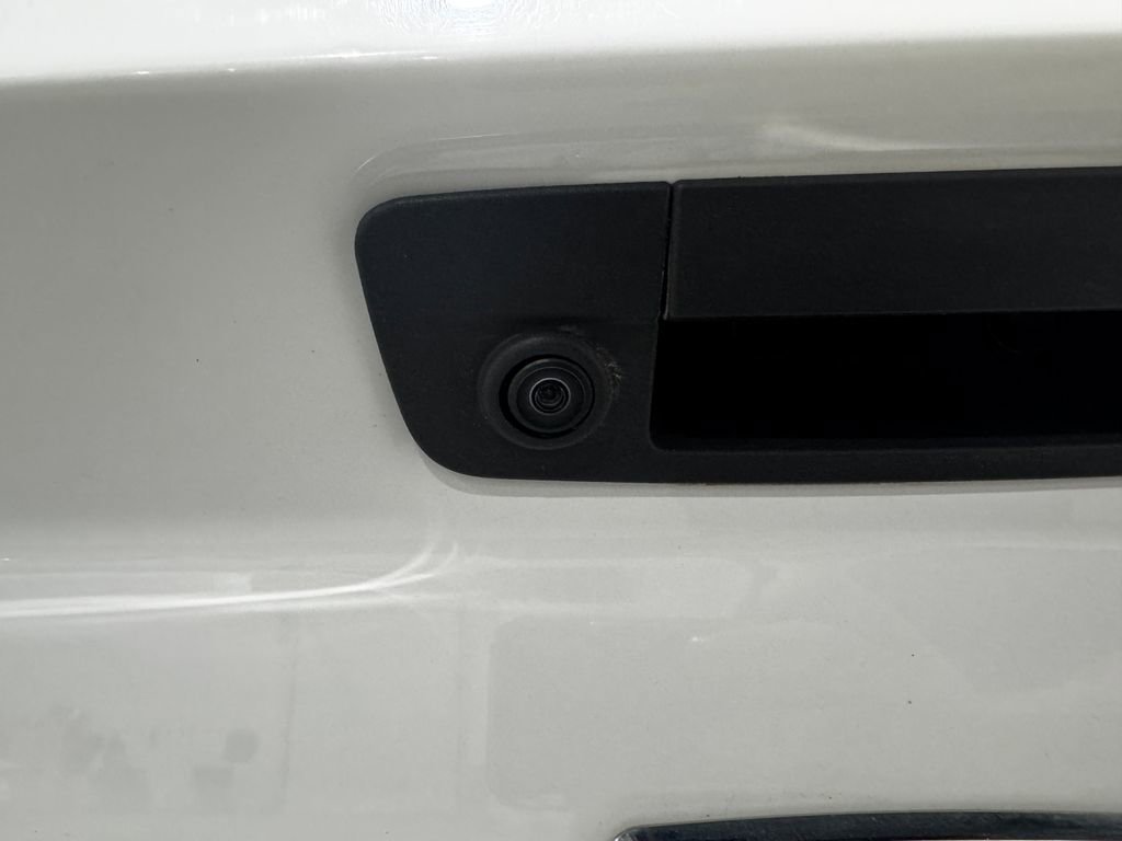 Used 2022 RAM 1500 Classic SLT image 27