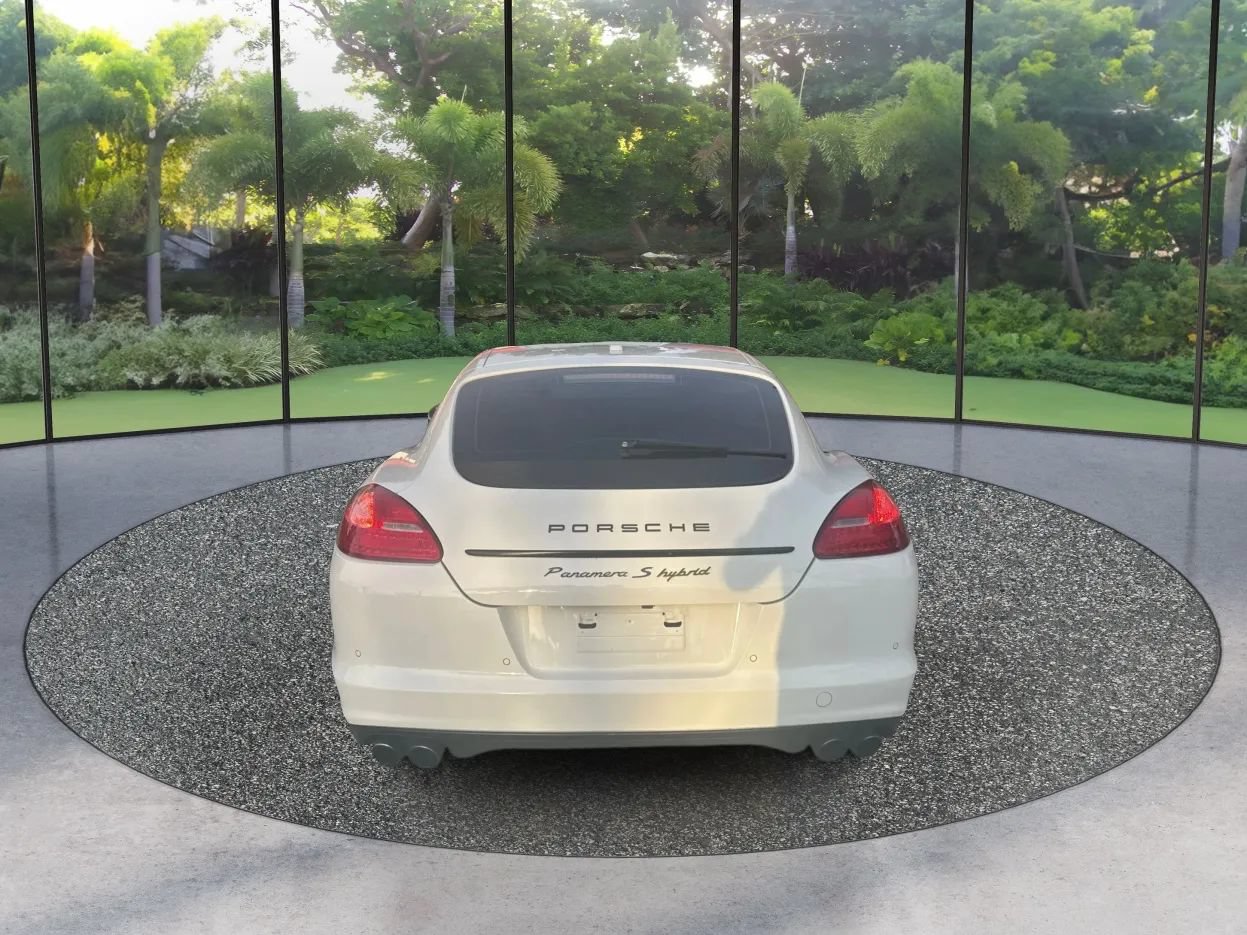 Used 2012 Porsche Panamera S RWD image 6