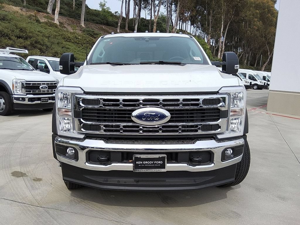 New 2026 Ford F450 XL w/ XL Chrome Package RWD image 18