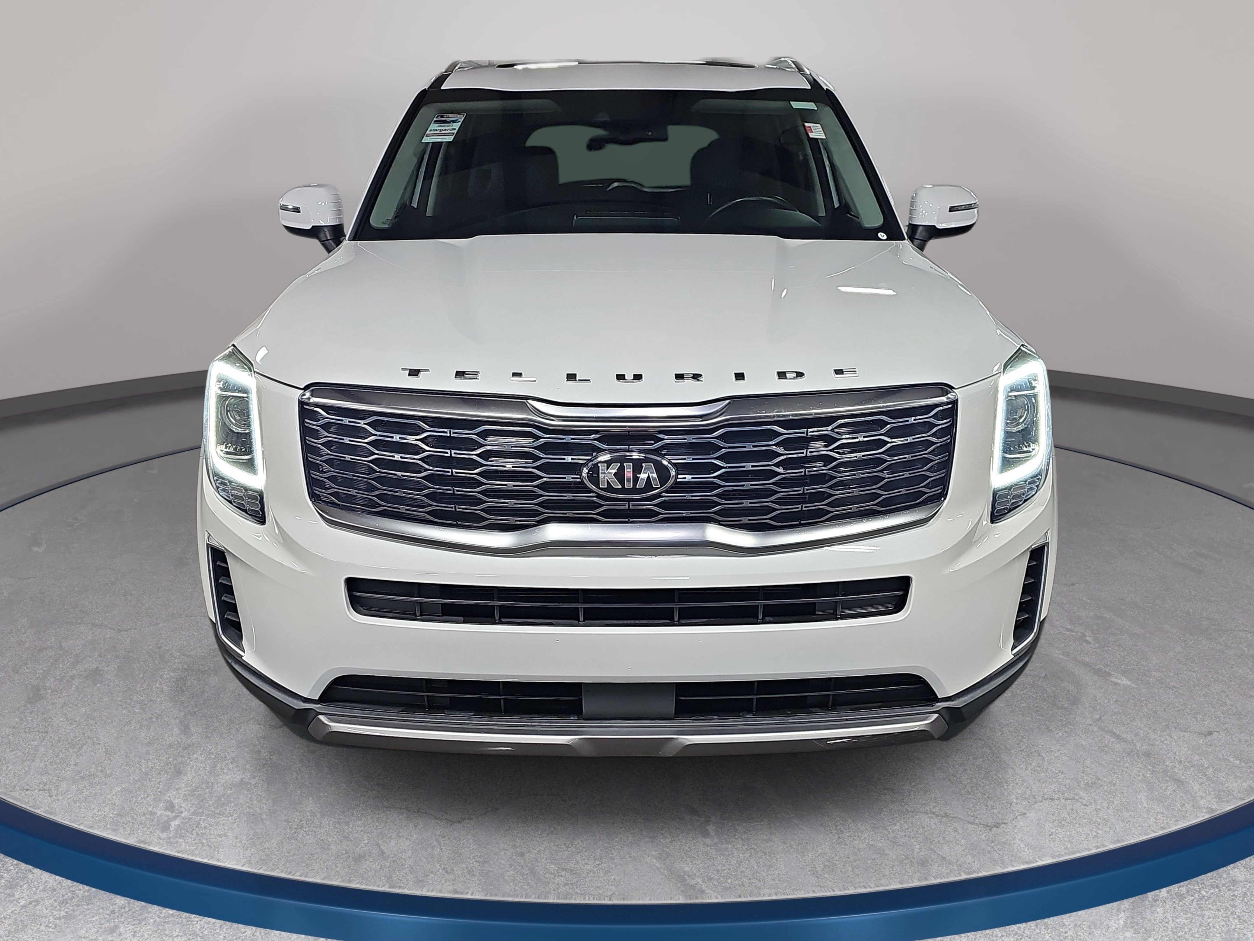 Used 2020 Kia Telluride EX w/ EX Premium Package AWD/4WD image 2