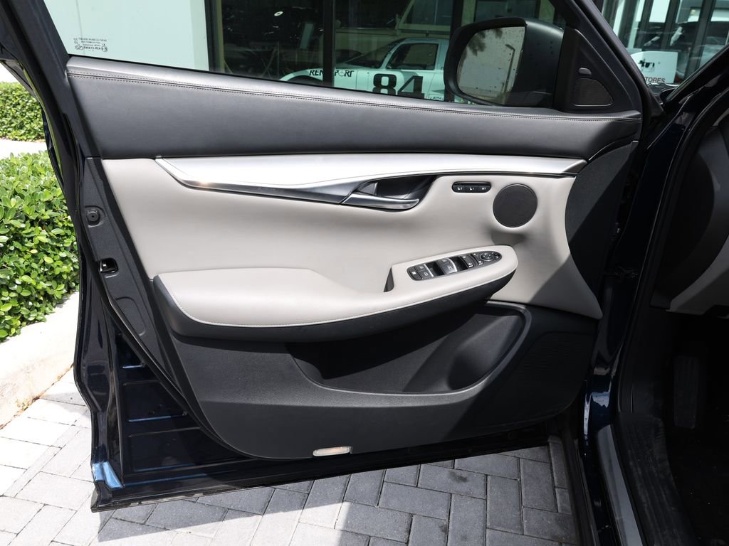 Certified 2023 INFINITI QX50 Luxe image 11