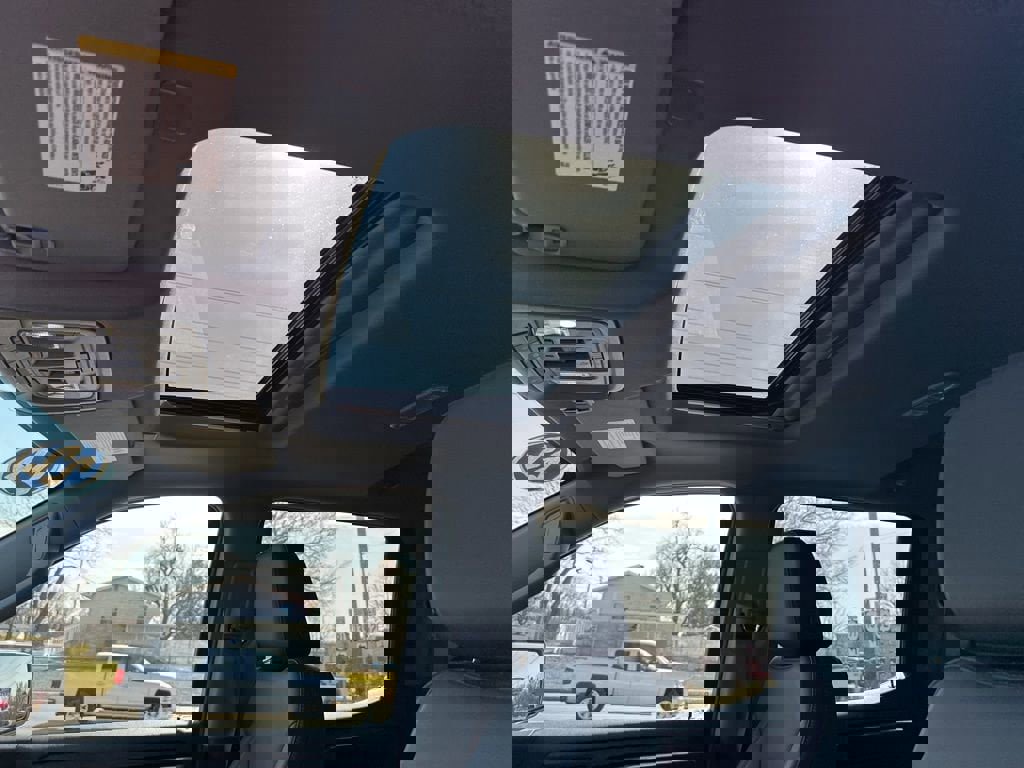 Used 2022 GMC Sierra 1500 SLT w/ SLT Convenience Package image 21