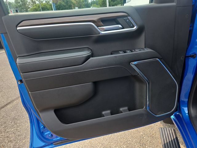 Used 2023 Chevrolet Silverado 1500 LT AWD/4WD image 11