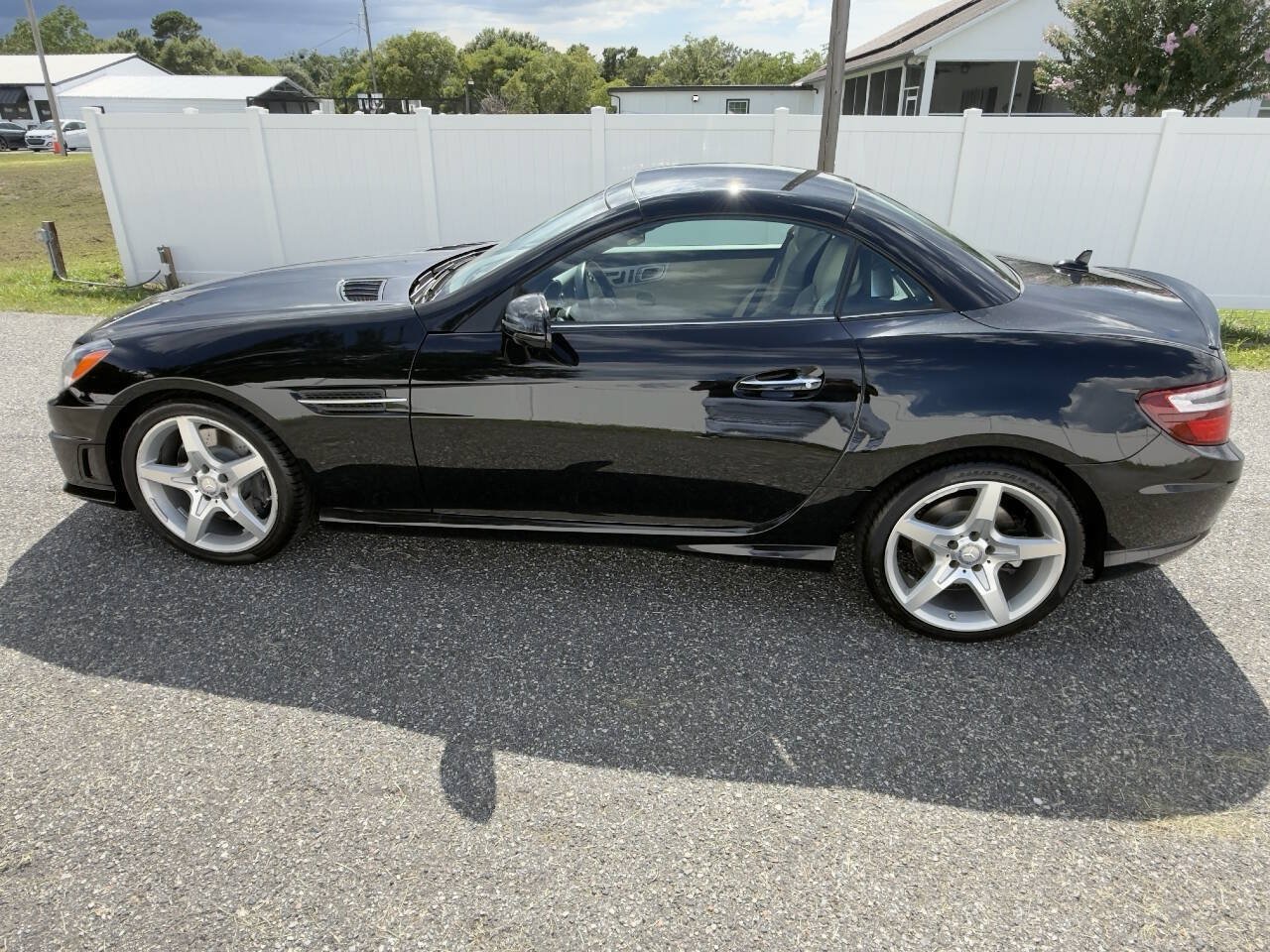 Used 2013 Mercedes-Benz SLK 250 image 16