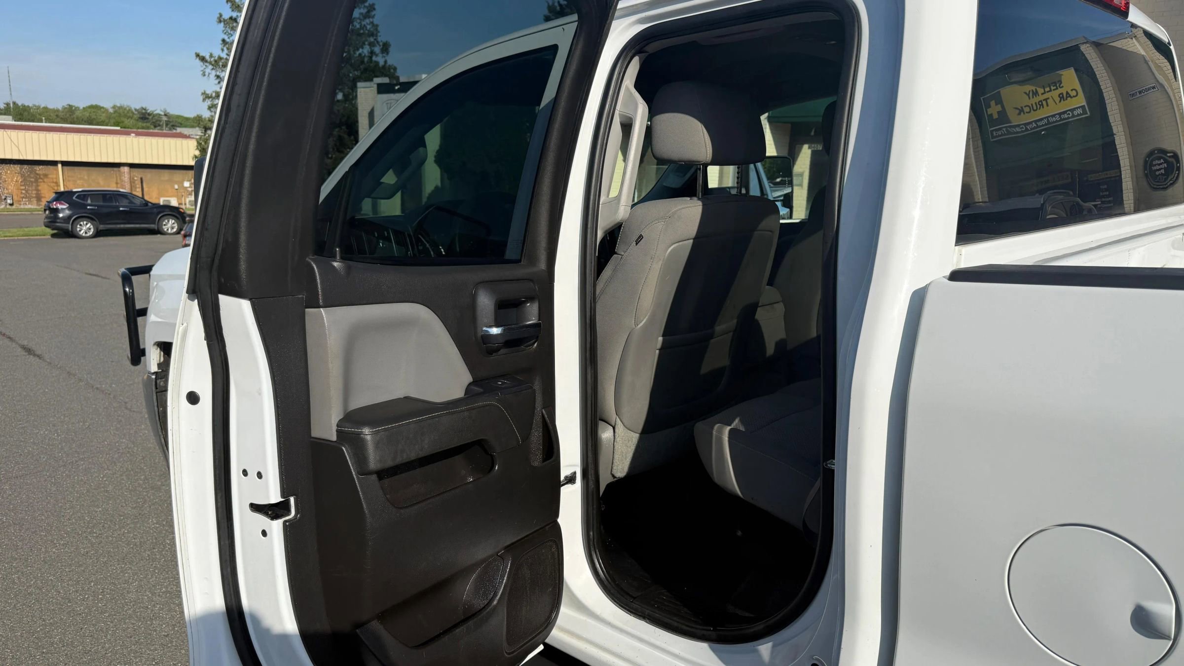 Used 2015 Chevrolet Silverado 2500 W/T w/ WT Convenience Package AWD/4WD image 12