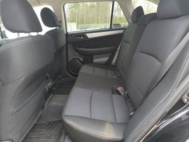 Used 2019 Subaru Outback 2.5i Premium image 27