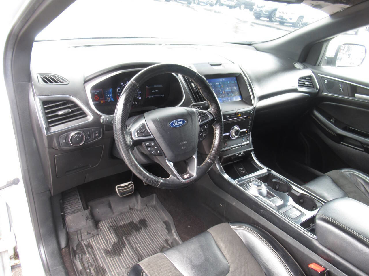 Used 2019 Ford Edge ST w/ Equipment Group 401A image 22