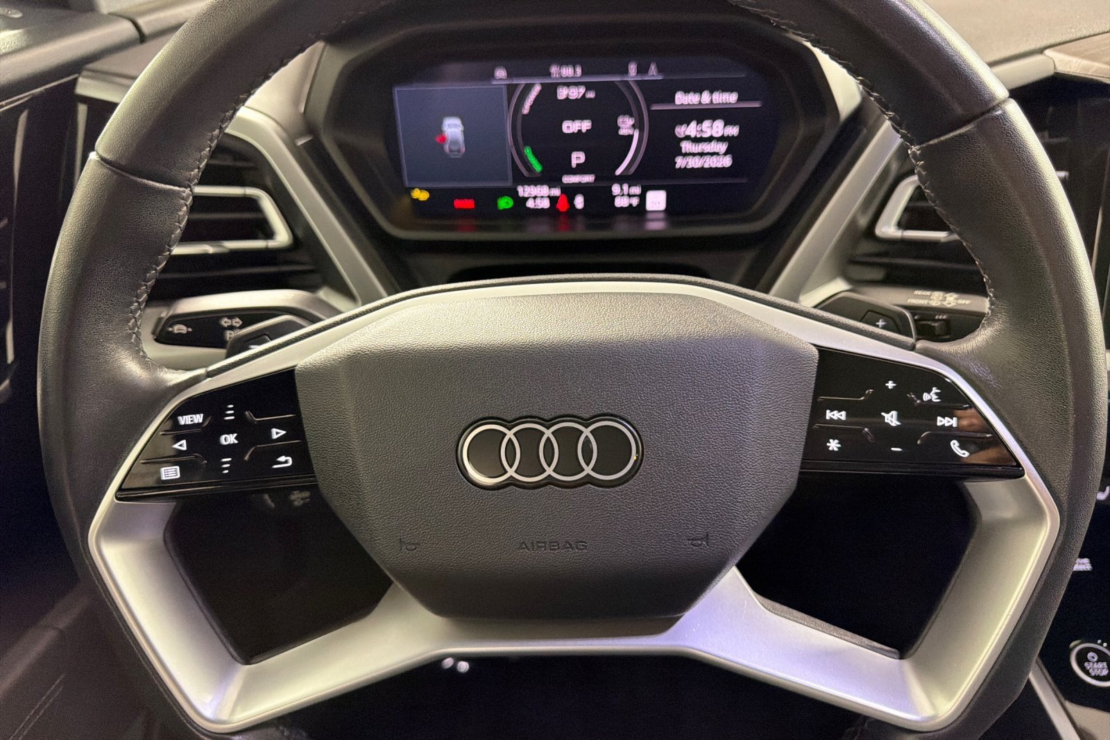 Used 2025 Audi Q4 e-tron Premium RWD image 23