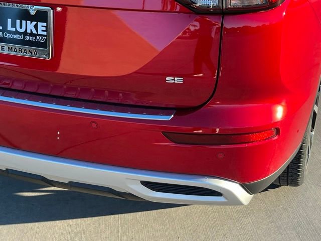 Used 2024 Mitsubishi Outlander SE image 9