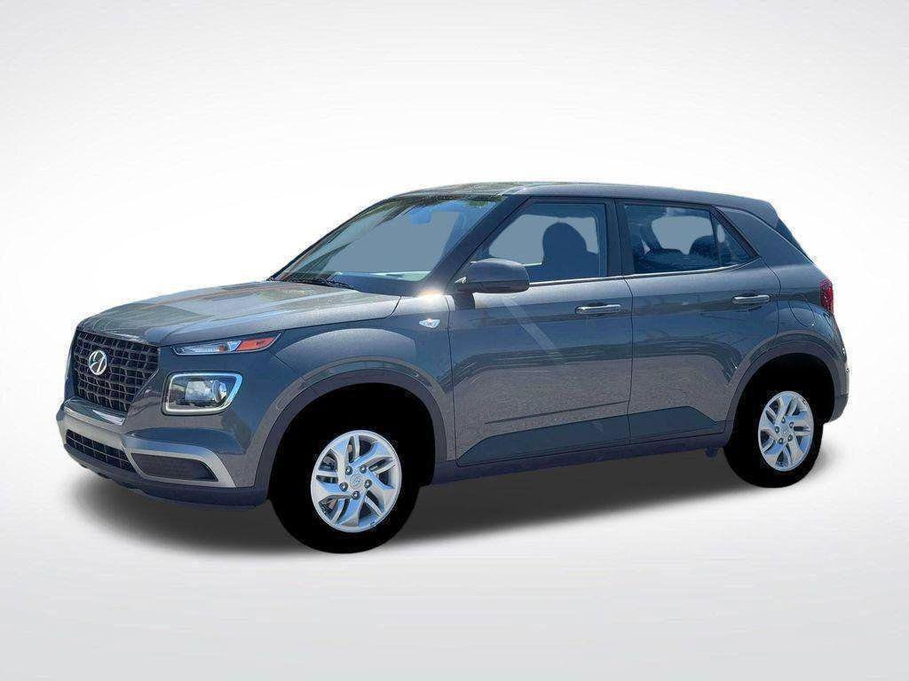New 2026 Hyundai Venue SE FWD image 2