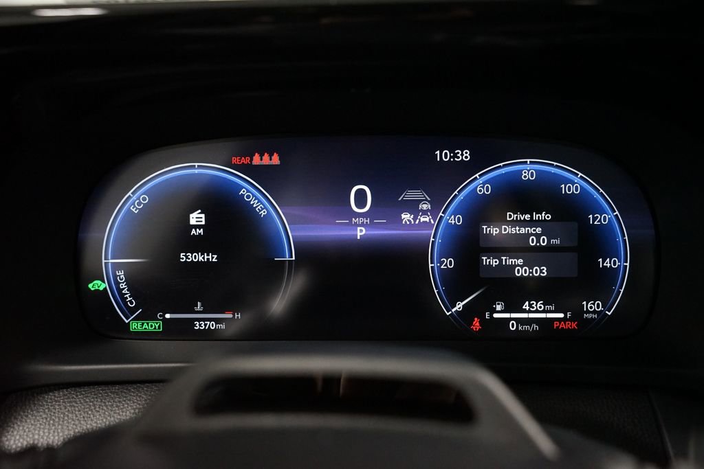 Used 2025 Toyota Crown Signia w/ Advanced Technology Package image 16