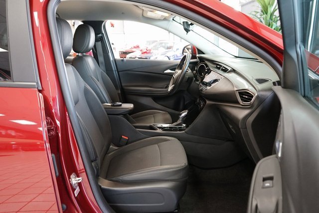 Used 2022 Buick Encore GX Select image 38