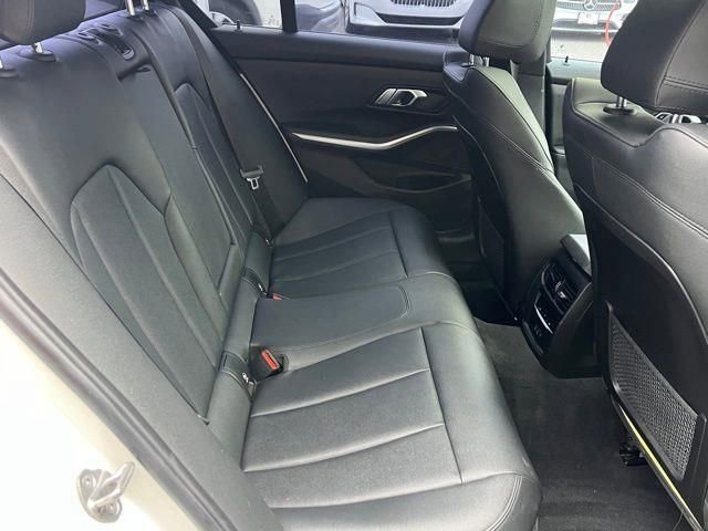 Used 2022 BMW 330i Sedan w/ Convenience Package image 22