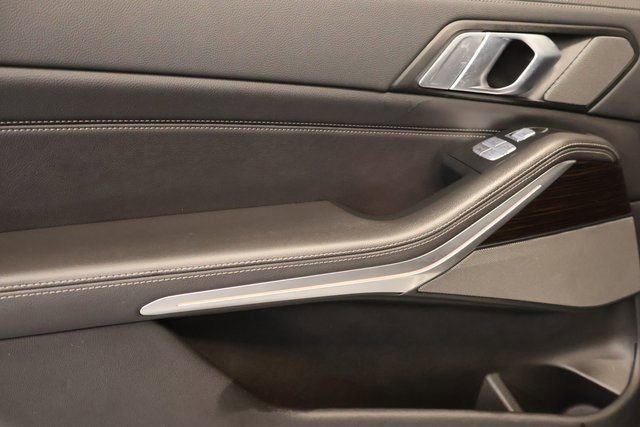 Used 2020 BMW X7 xDrive40i w/ Premium Package image 27