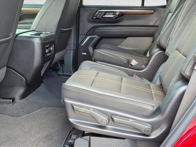 Used 2025 Chevrolet Tahoe High Country w/ Sun And Tow Package RWD image 16