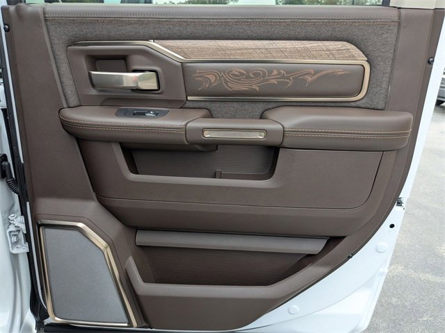 New 2026 RAM 3500 Longhorn image 35