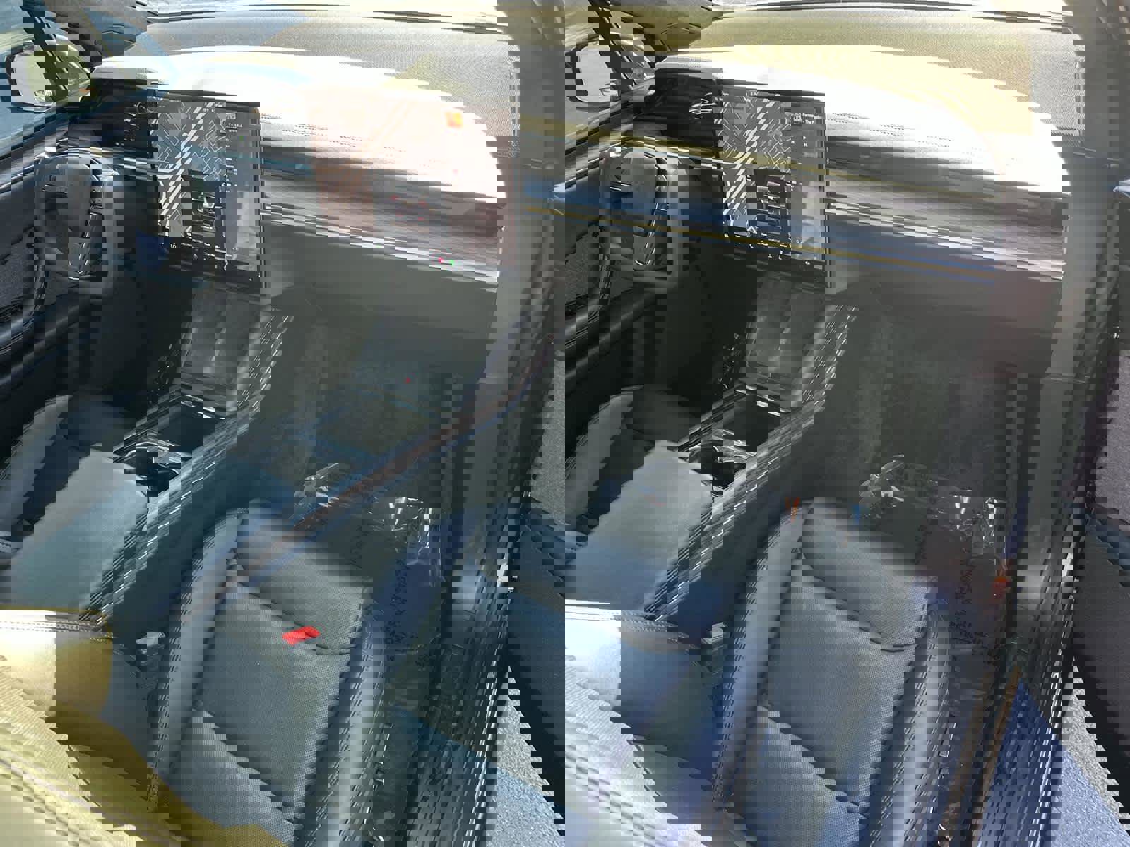 Used 2022 Tesla Model X image 12