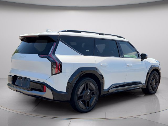 Used 2024 Kia EV9 GT-Line AWD/4WD image 7