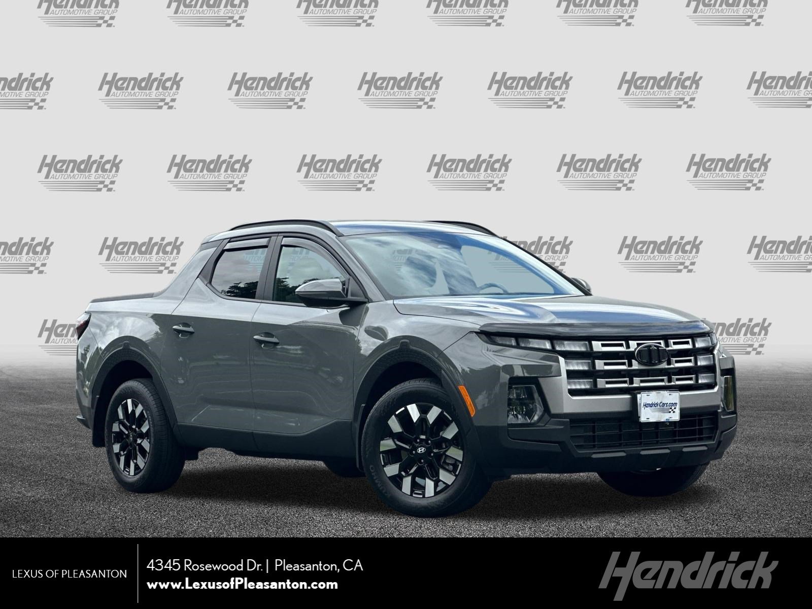 Used 2026 Hyundai Santa Cruz SEL FWD image 1