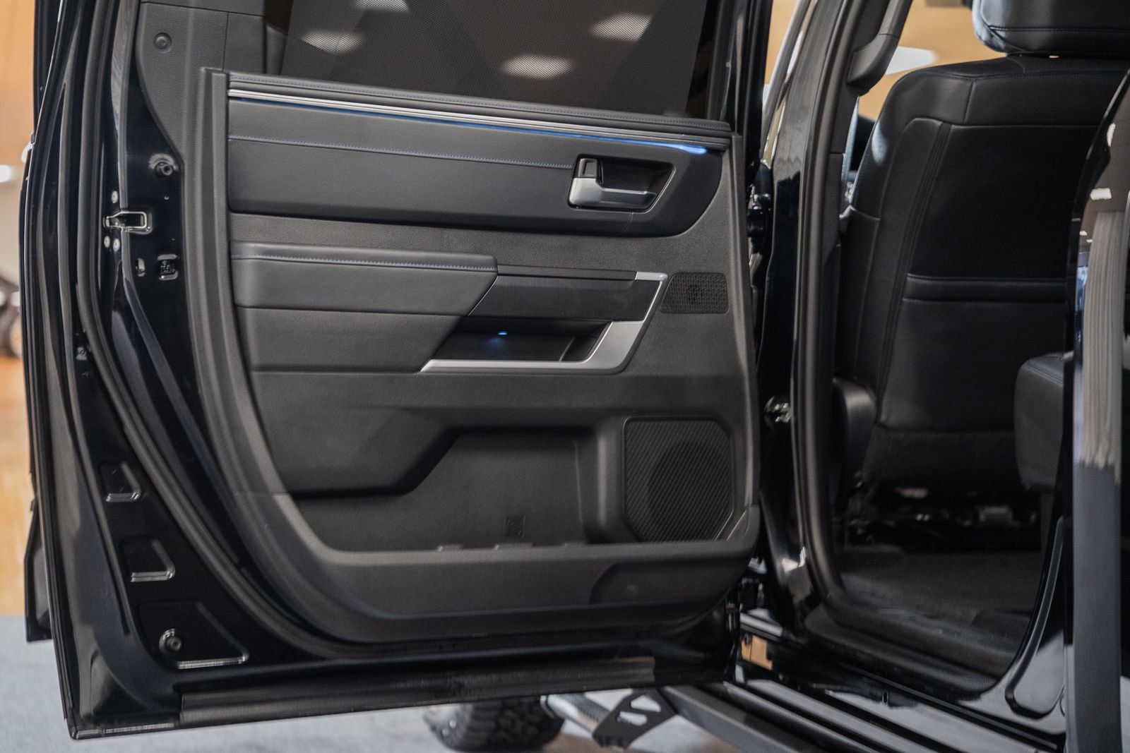 Used 2023 Toyota Tundra Platinum image 44