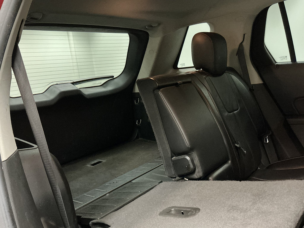 Used 2016 GMC Terrain SLT w/ Open Road Package AWD/4WD image 28