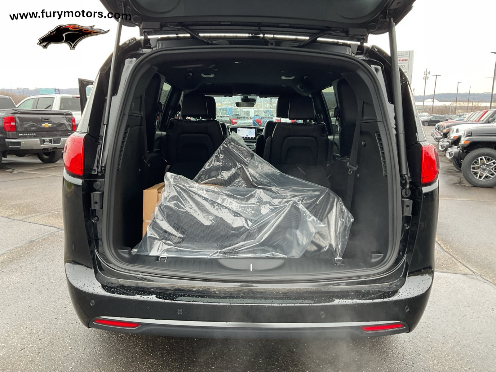 New 2026 Chrysler Voyager LX FWD image 35
