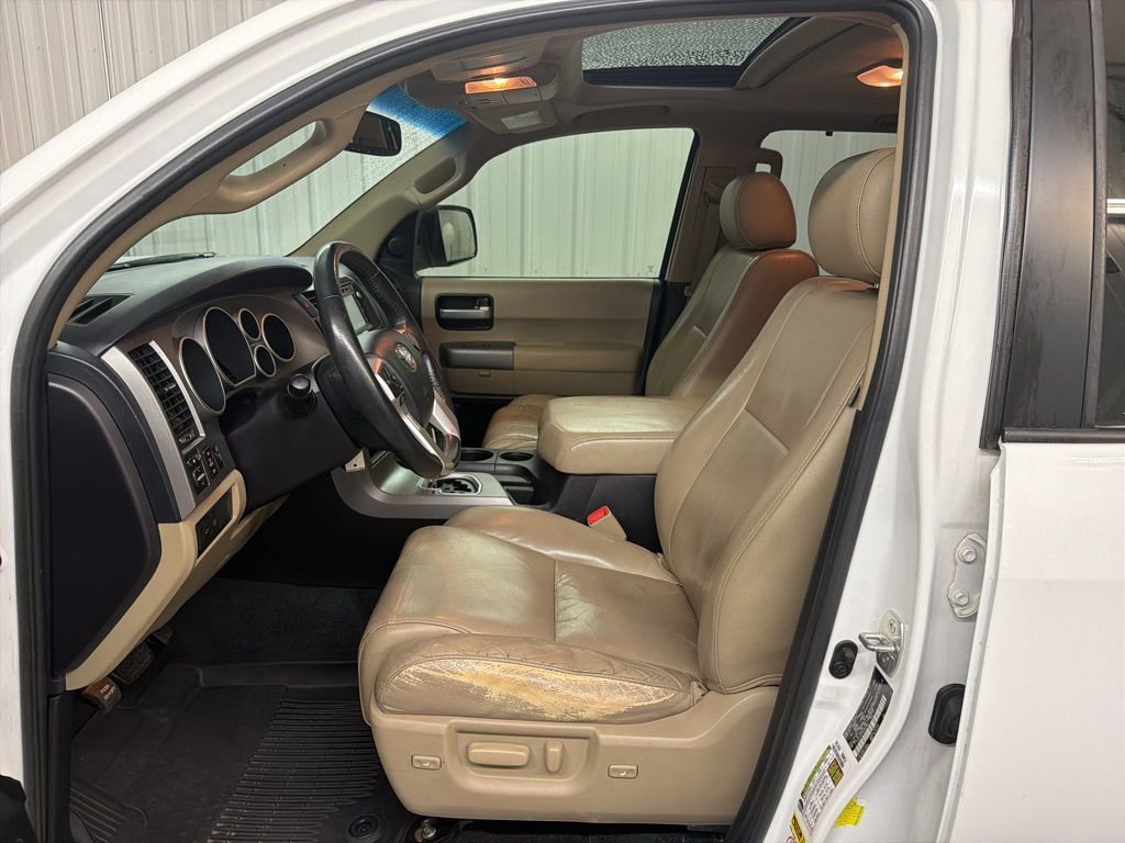 Used 2016 Toyota Sequoia Limited image 10