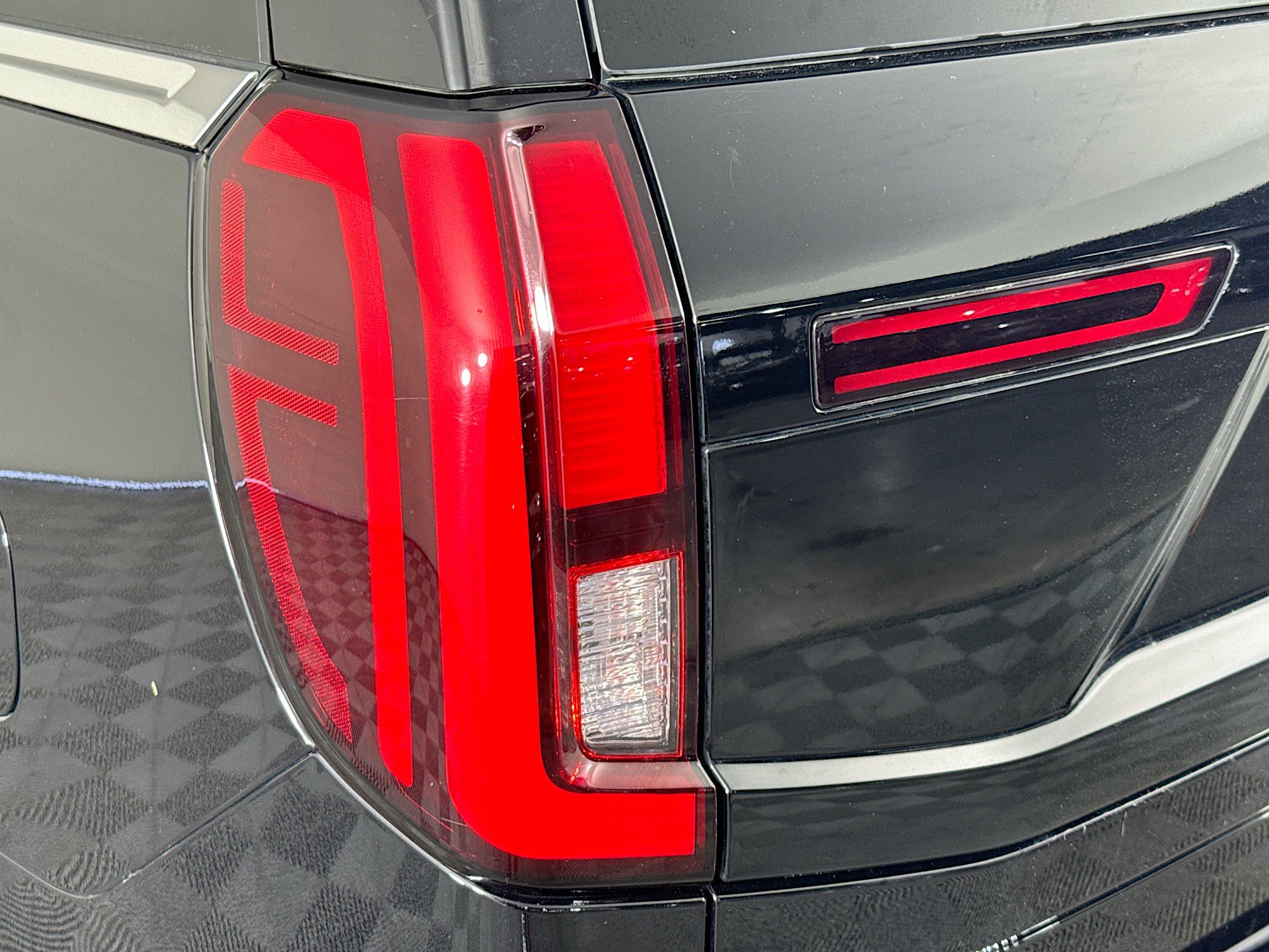 Used 2025 Ford Expedition Platinum AWD/4WD image 34