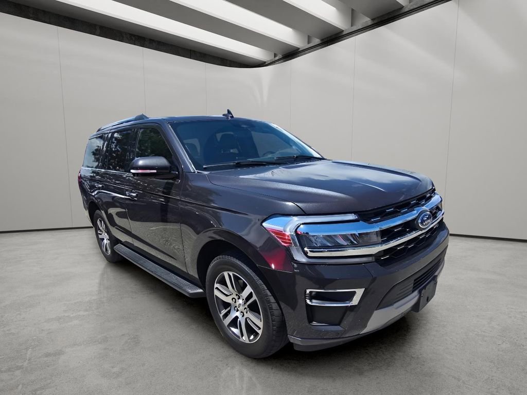 Used 2024 Ford Expedition Limited AWD/4WD image 14