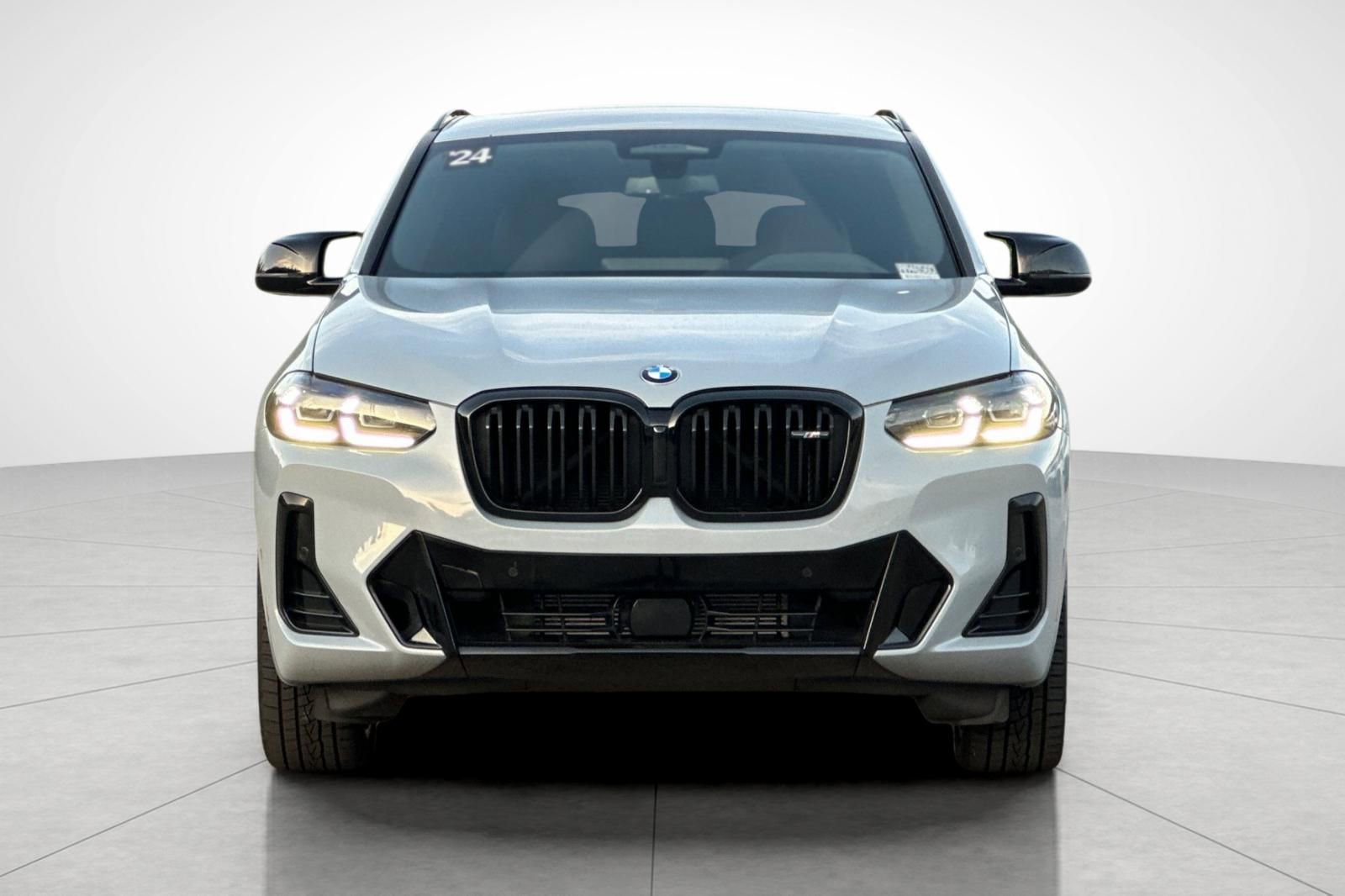 Used 2024 BMW X4 M40i image 5