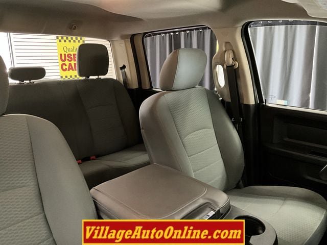 Used 2016 RAM 1500 Express AWD/4WD image 38
