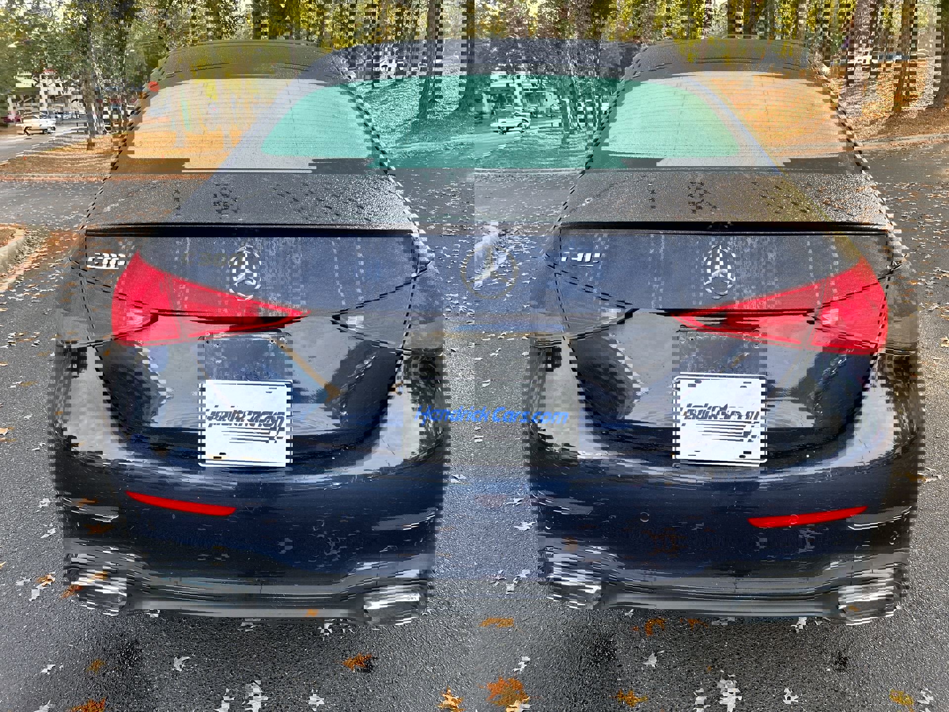 Used 2023 Mercedes-Benz C 300 Sedan image 8