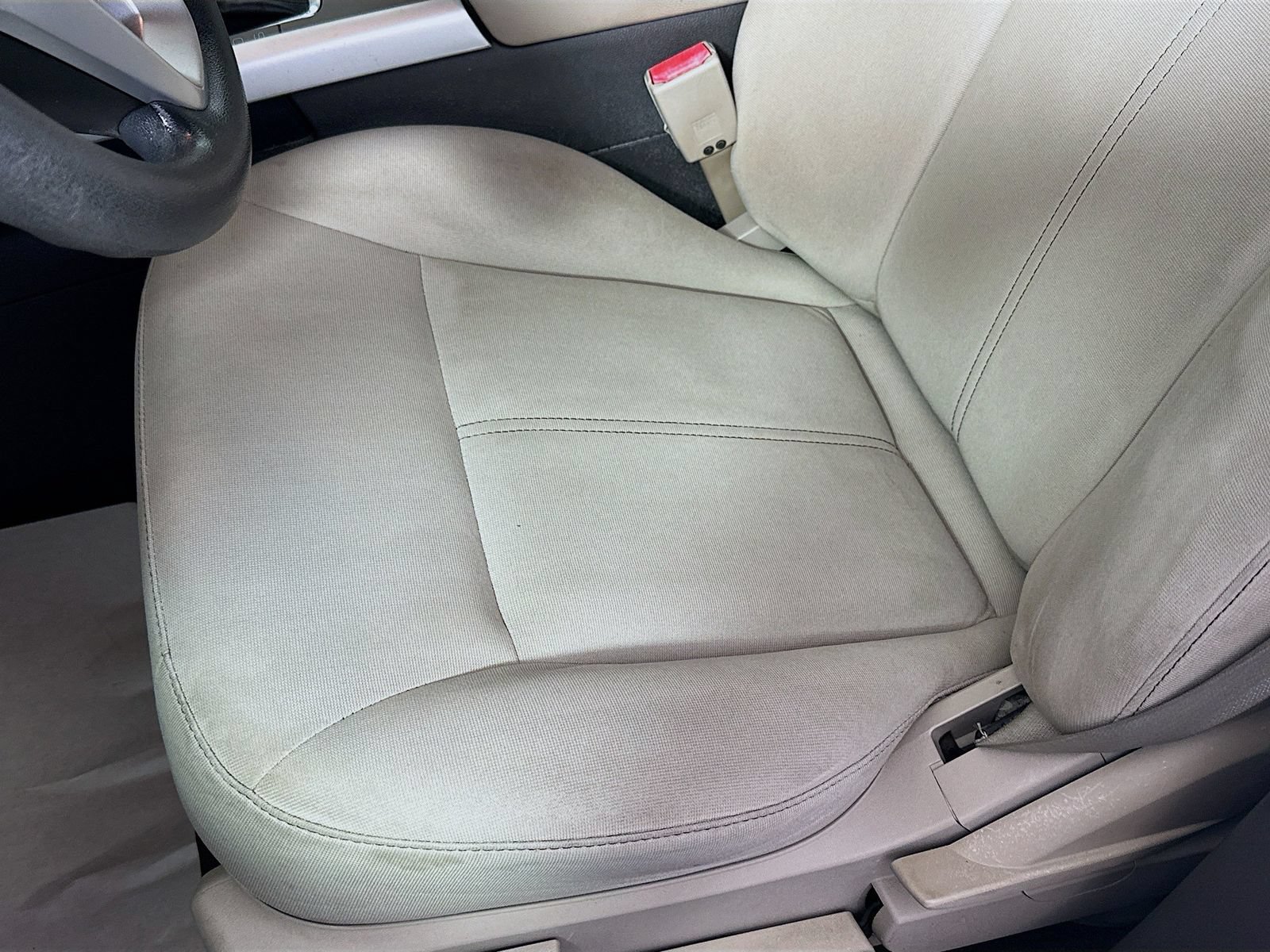 Used 2013 Ford Edge SE FWD image 18