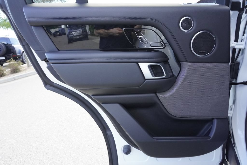 Used 2020 Land Rover Range Rover HSE AWD/4WD image 28